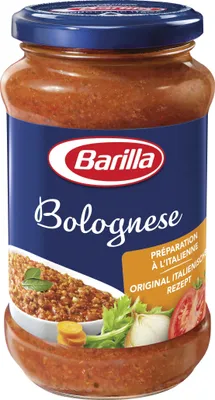 A jar of Barilla Bolognese sauce.