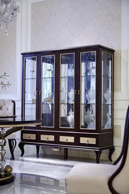 Produktbild von Klassische Vitrine Schrank italienische Möbel Vitrinenschrank Vitrinen Glas Neu