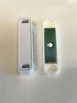 Produktbild von Magnetschnäpper weiß