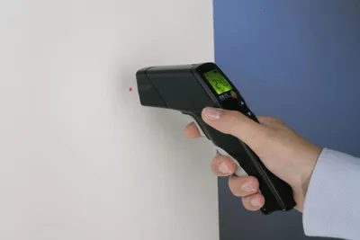Image de Thermomètre 830-T2 infrarouge à visée laser optique 12:1 - TESTO - 0560 8312
