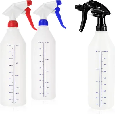 Obrázok produktu pre com-four® 3x postrekovacia fľaša so stupnicou - chemicky odolný čerpadlový postrekovač na minerálne oleje, zriedené kyseliny, rozpúšťadlá, zásady, rastlinné hnojivá - postrekovač s nastaviteľnou tryskou