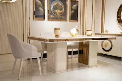 Zdjęcie produktu dla Nowoczesny drewniany stół z beżowymi krzesłami, elegancki zestaw do jadalni