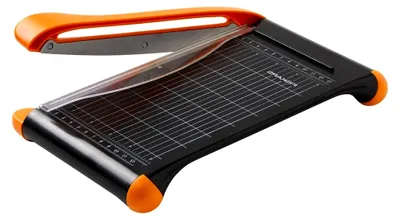 Produktbild von Hebel-Papierschneidemaschine für A5-Hochformat und A4-Querformat, Selbstschärfende Klinge, Mit Fingerschutz, Bypass, Aus recycelten Materialien