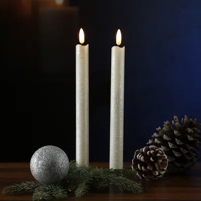 Produktbild von LED Stabkerzen LINA - Rustik-Optik - Echtwachs - flackernd - H: 25cm - Timer - creme - 2er Set