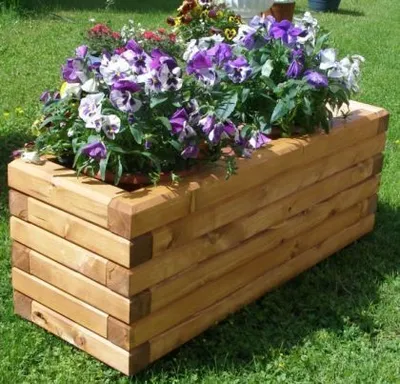 Produktbild von Massiver Pflanzkasten Maße 120x50x48 cm lasiert      SchwibboLa 40mm Stärke