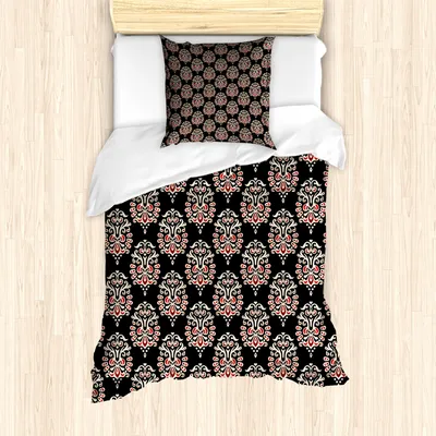 Produktbild von ABAKUHAUS Damast Mantele, traditionelle Zusammenfassung, Milbensicher Allergiker geeignet mit Kissenbezügen, 135 cm x 200 cm - 80 x 80 cm, Schwarz Creme Rubin