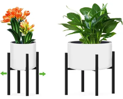 Produktbild von Verstellbarer Pflanzenständer, schwarz, Blumenständer aus Metall für den Innen- und Außenbereich (verstellbare Breite 24-36 cm)