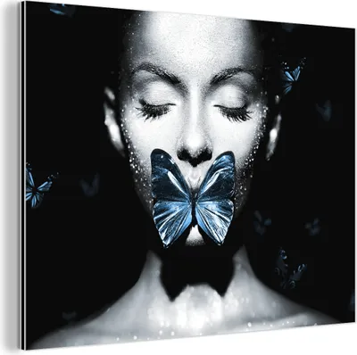 Obrázok produktu pre Nástenná dekorácia Kovový kovový obraz Wall Art 120x90cm Žena - motýľ - luxus Muchowow Hliníkové obrazy