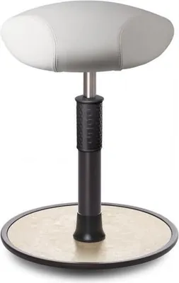 Produktbild von Sitz- Stehhocker Free Regular Triangel Boxmark Leder Weiß schwarz /cremeweiß.