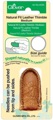 Produktbild von Clover Fingerhut Natural Fit dreidimensional geformt aus Voll-Leder Größe M