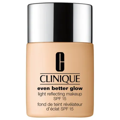 Zdjęcie produktu dla Clinique Even Better Glow Light Reflecting Makeup SPF 15, Butelka, Krem, Skóra mieszana, Skóra tłusta, Ochrona, Świecący, Wygładzający, Odcień fair skin, Ciepły