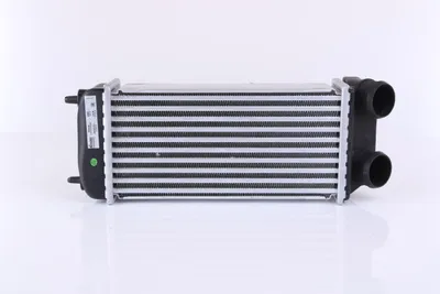 Produktbild von NISSENS 96638 Ladeluftkühler LLK passend für PEUGEOT 206 Schrägheck (2A/C) Turbo Intercooler