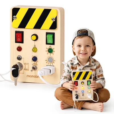 Image de Tableau de manipulation Mamabrum avec 6 lumières, conçu pour les enfants à partir de 3 ans, comprenant des interrupteurs, une clé et un connecteur USB, dimensions : 8,2 x 3 x 12,5 cm