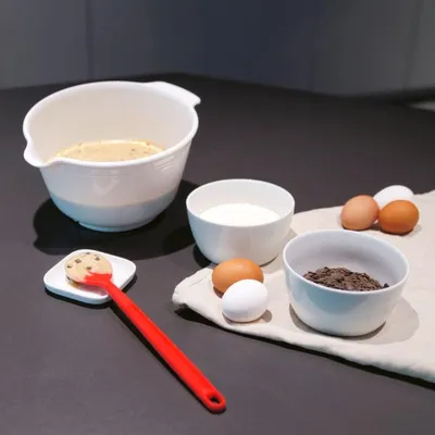 Immagine prodotto di Cucchiaio da cucina in silicone Dr. Oetker FLEXXIBEL LOVE, cucchiaio per mescolare in silicone platinico di alta qualità, lavabile in lavastoviglie, cucchiaio da cucina per pentole/padelle rivestite, appendibile (colore: rosso)