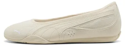Produktbild von Puma Damen Ballerinas Modell 40631002 aus Wildleder mit Gummisohle, Beige
