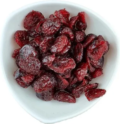 ŻURAWINA SŁODZONA SOKIEM JABŁKOWYM CIĘTA 1KG SWOJSKA PIWNICZKA