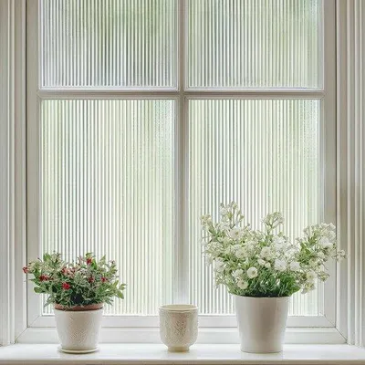 Produktbild von Datenschutzfolie – Dekorfolie für Fenster – Für mehr Privatsphäre – Statische Haftung – 44 x 200 cm – Kaffee