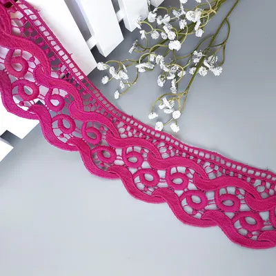 Produktbild von Häkelspitze 8,5cm breit Spitzenband Baumwolle Magenta Spitzenborte Meterware