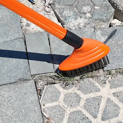 Produktbild von Drahtbesen-Set mit Doppelbürstenkopf, Außendeck-Scheuerbürste und steifem Metallschrubber zur Unkraut- und Fugenreinigung auf Beton, Terrassen, Höfen, Böden und in Gärten