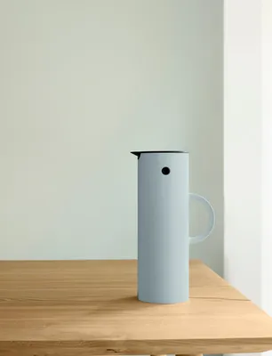 Produktbild von Stelton EM 77 Isolierkanne 1l cloud