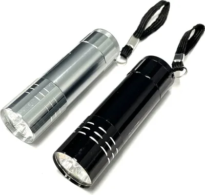 Produktbild von Extrem Helle Taschenlampe Mit 3 Leds inkl. Batterien Handlampe Aluminium