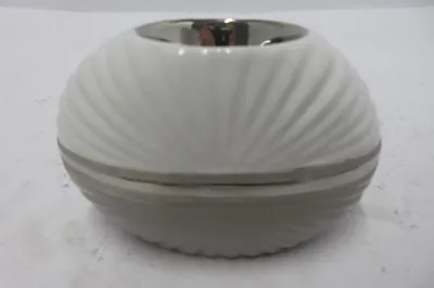 Immagine prodotto di GILDE Portacandele, ovale, "Bardolino", Vetroceramica, grigio, bianco, , l. 7 cm, l. 12,5 cm, h. 8 cm 47455