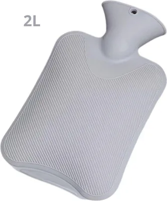 Productafbeelding van Bovista Warmtekruik - Warmwaterzak Met Hoes - Warmwaterkruik - Warmtekussen - Knuffel Kruik - Bag - Grijs - 2 Liter
