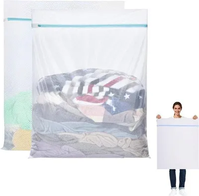 Produktbild von Waschtüten Groß – Weiß – 60 x 80 cm – Waschbeutel aus Polyester mit Reißverschluss – Für Feinwäsche und Unterwäsche