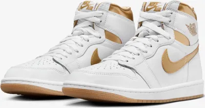 Produktbild von Nike Jordan 1 Retro High OG "Metallic Gold" Braun, Größe: 50