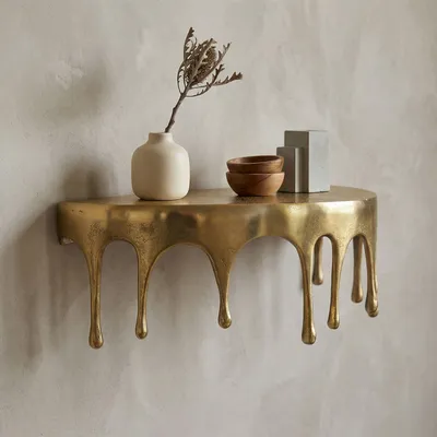 Zdjęcie produktu dla WOHNLING Półka ścienna 60 cm, aluminium w kolorze złotym, wzór kropli – oryginalna półka wisząca z metalu, półka wisząca typu „drops”, nowoczesna półka ścienna z aluminium, półka dekoracyjna, wykonana ręcznie