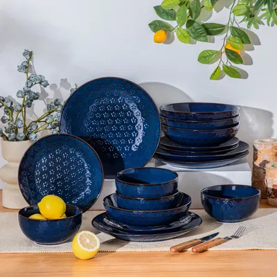 Produktbild von Tafelservice aus Steingut, 32-tlg Geschirrset, Kombiservice mit Speisetellern, Kuchentellern, Suppentellern und Schalen für 8 Personen, Blumenmuster