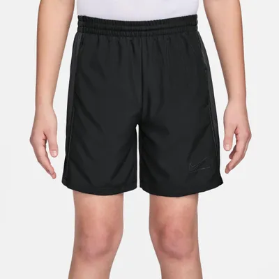 Immagine prodotto di Pantaloncini sportivi Nike Dri-FIT per bambini (taglie più grandi), modello Multi