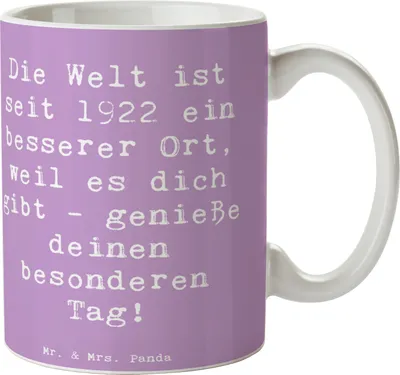 Produktbild von Mr. & Mrs. Panda Teetasse Spruch 1922 Geburtstag - Lavendeltraum - Geschenk, geboren, kaffeebecher bedruckt, Kaffeetasse, Alter, Trinkbecher, Geburtstagsgeschenk, Tasse
