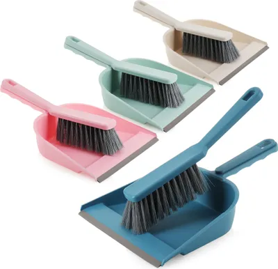 Immagine prodotto di com-four® 4x set per spazzare - set per spazzare composto da spazzola a mano e paletta - spazzola a mano in colori moderni - paletta con labbro in gomma [selezione variabile]