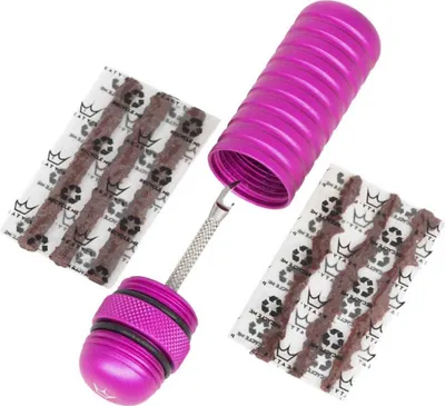 Zdjęcie produktu dla Peaty's Holeshot Tubeless Puncture Plugger Kit Punch Naprawa dętki rowerowej