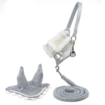 Image de Ensemble avec couverture, licol et bonnet gris pour hobby horse