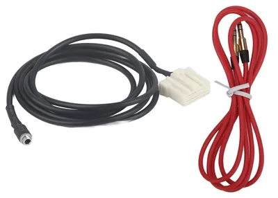 AUX IN Kabel für Mazda 2/3/5/6/MX5/RX8, ABS, Schwarz