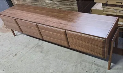 Immagine prodotto di Casa Padrino mobile TV a 4 ante marrone 220 cm - Mobili Soggiorno