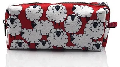 Image de Trousse en lin avec motif de moutons