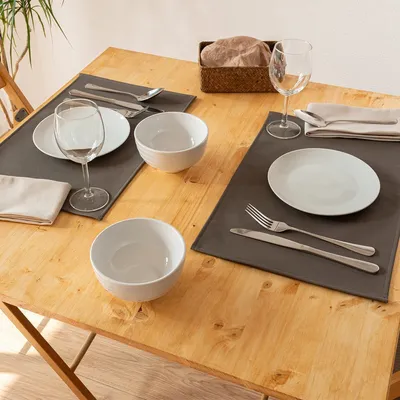 Produktbild von 2er Set Platzdeckchen Monaco "Fungi" - Platzsets - Kunstleder - Rechteck - Abwaschbar - Taupe - 45x30cm