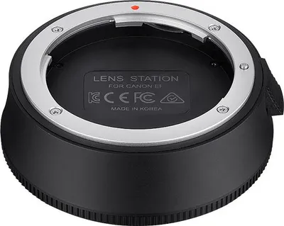 Immagine prodotto di Samyang Lens Station per obiettivi AF Canon EF - consente l'aggiornamento del sistema, calibra automaticamente l'apertura e la messa a fuoco, facile da usare