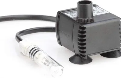 Immagine prodotto di Pompa per acqua - 40 L x 45 L x 45 A - 10 L - 12 V - Grigio - Con filtro