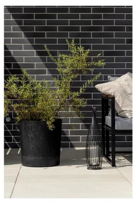 Produktbild von Blumentopf mit Untersetzer, 2er-Pack, dekorativer Pflanzentopf aus Kunststoff, moderne runde Form für Innenräume (ø 40 cm, 2 Stück)