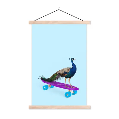 Produktbild von MuchoWow® Textilposter Pfau - Blau - Skateboard - Tiere - Lustig 60x90 cm mit holzfarbenen Rahmen - Textil