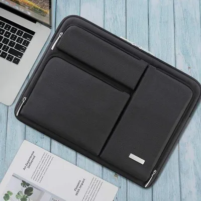 Zdjęcie produktu dla Torba na laptopa z czarnego nylonu
