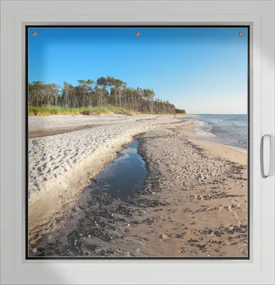 Produktbild von Wallario Lichtschutzbild, Dekorativer Sichtschutz Sonnenschutz 96 x 93 cm mit Motiv: Einsamer Strand am Meer - Blauer Himmel - Verdunklung ohne Bohren