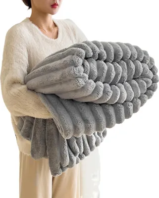 Produktbild von Flanelldecke, verdickt, Kaninchen-Plüsch, Blasenstruktur, einfarbig, für Büro, Zuhause, Bett, Sofa, Reisen, gemütlich, warm, Winterdecke