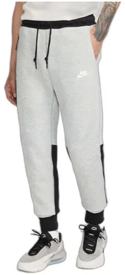 Immagine prodotto di Pantaloni Nike FB8002-064 da Uomo