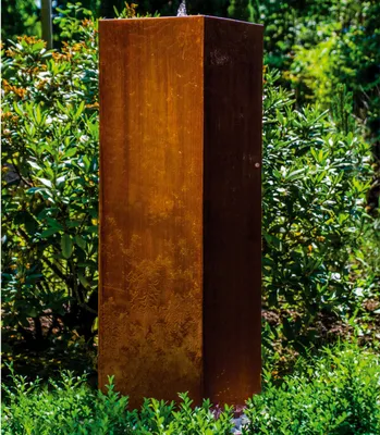Obrázek produktu pro KÖHKO® fontána „Peru“ ve tvaru kostky, výška 119 cm, zahradní fontána 31006 z cortenové oceli s LED osvětlením
