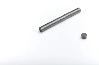 Obrázok produktu pre Feritický valcový magnet 8 x 5 mm 1000 kusov F30